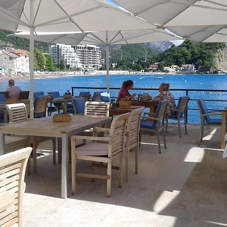 One-Bedroom Mediterranean Flat Near The Sea Petrovac エクステリア 写真
