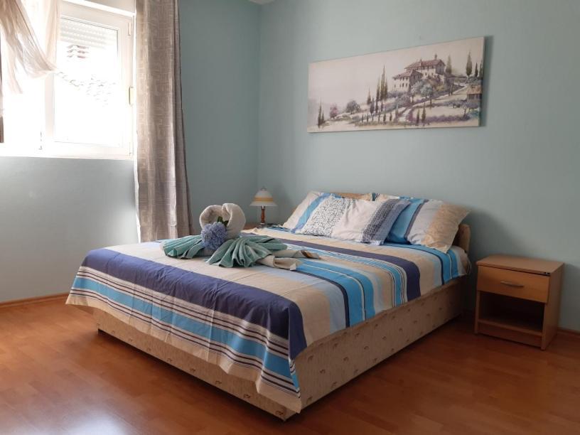One-Bedroom Mediterranean Flat Near The Sea Petrovac エクステリア 写真