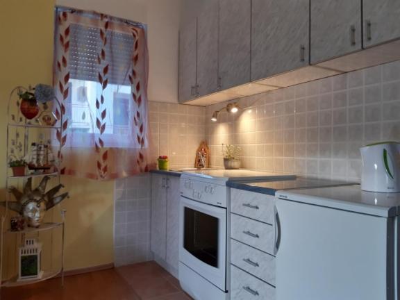 One-Bedroom Mediterranean Flat Near The Sea Petrovac エクステリア 写真